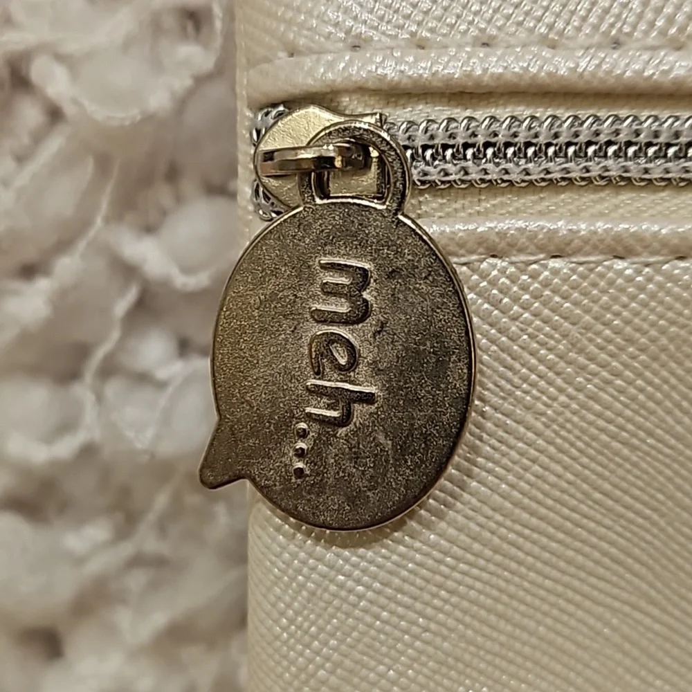 Sanrio Gudetama Pouch Bag - Picture 10 of 13